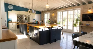 Stickings Andrew - Le Logis du Tirac Stickings Andrew - Le Logis du Tirac
