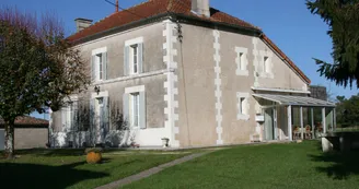 Maison familiale Rouffignac - Bardon Danielle