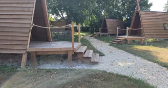 Les cabanes d'étape de Jonzac