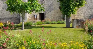 Saint-Martial-de-Mirambeau, Village Fleuri Saint-Martial-de-Mirambeau, Village Fleuri