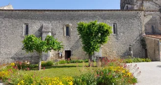 Saint-Martial-de-Mirambeau, Village Fleuri Saint-Martial-de-Mirambeau, Village Fleuri